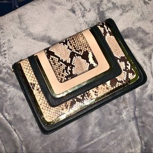 **SOLD** Aldo Mini Shoulder Bag